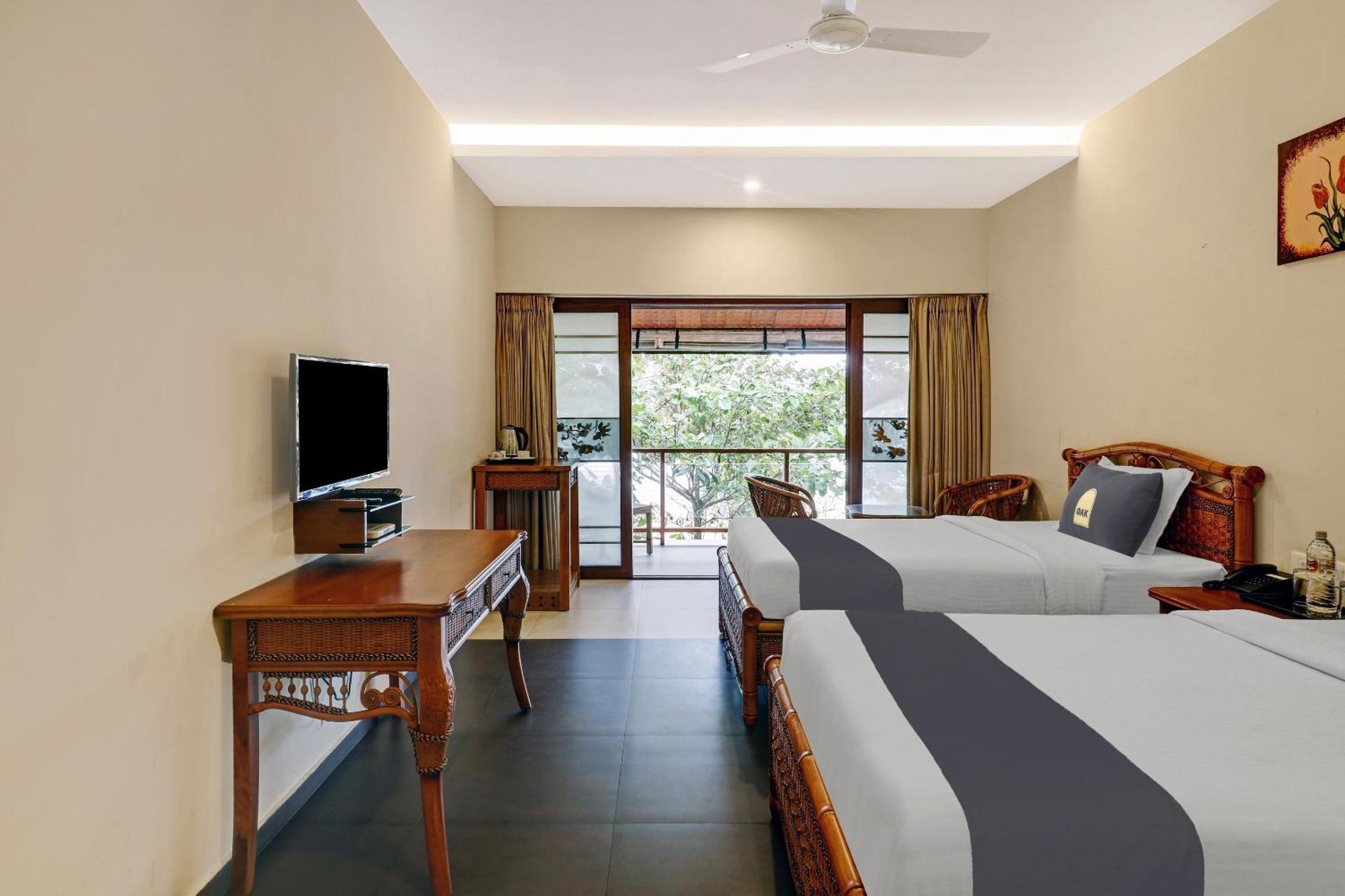Townhouse Oak Edassery'S Sealine Villa Stay Kochi Екстер'єр фото