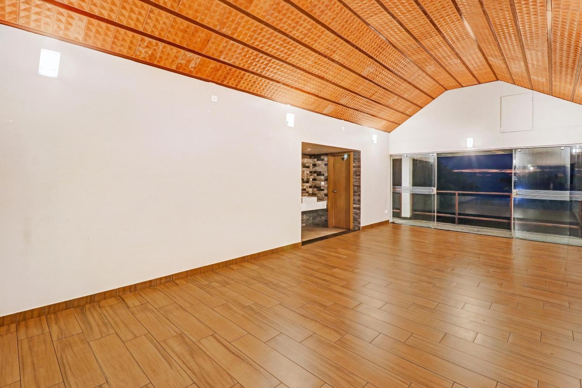 Townhouse Oak Edassery'S Sealine Villa Stay Kochi Екстер'єр фото