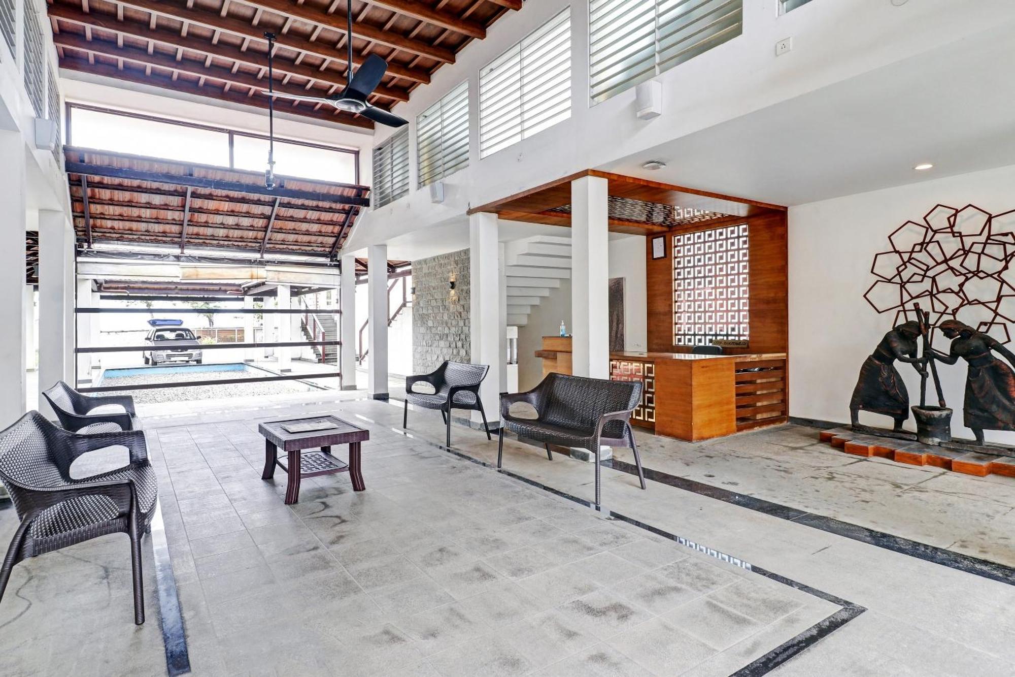 Townhouse Oak Edassery'S Sealine Villa Stay Kochi Екстер'єр фото