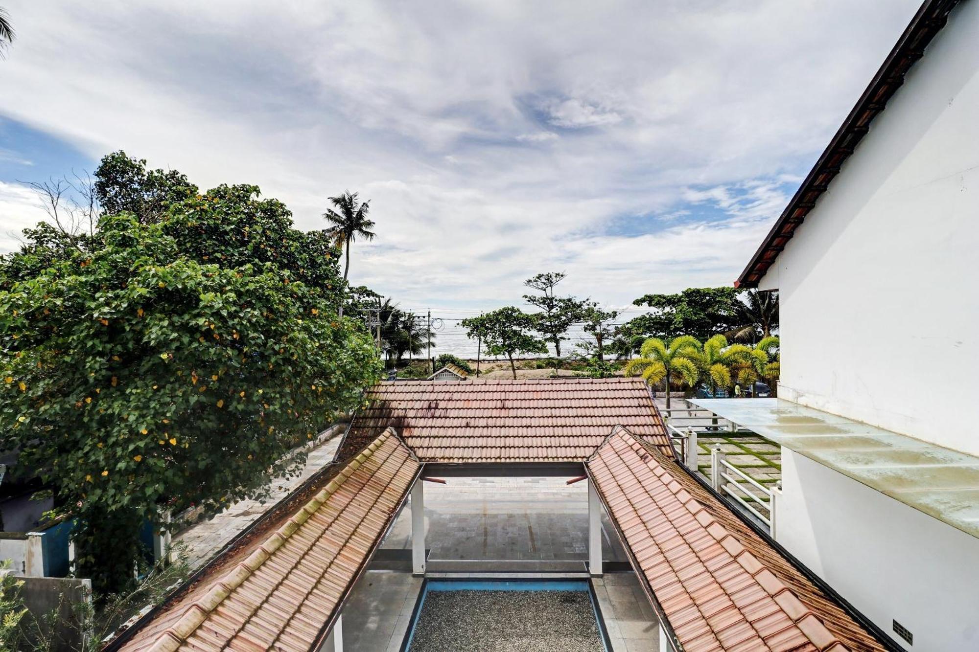Townhouse Oak Edassery'S Sealine Villa Stay Kochi Екстер'єр фото