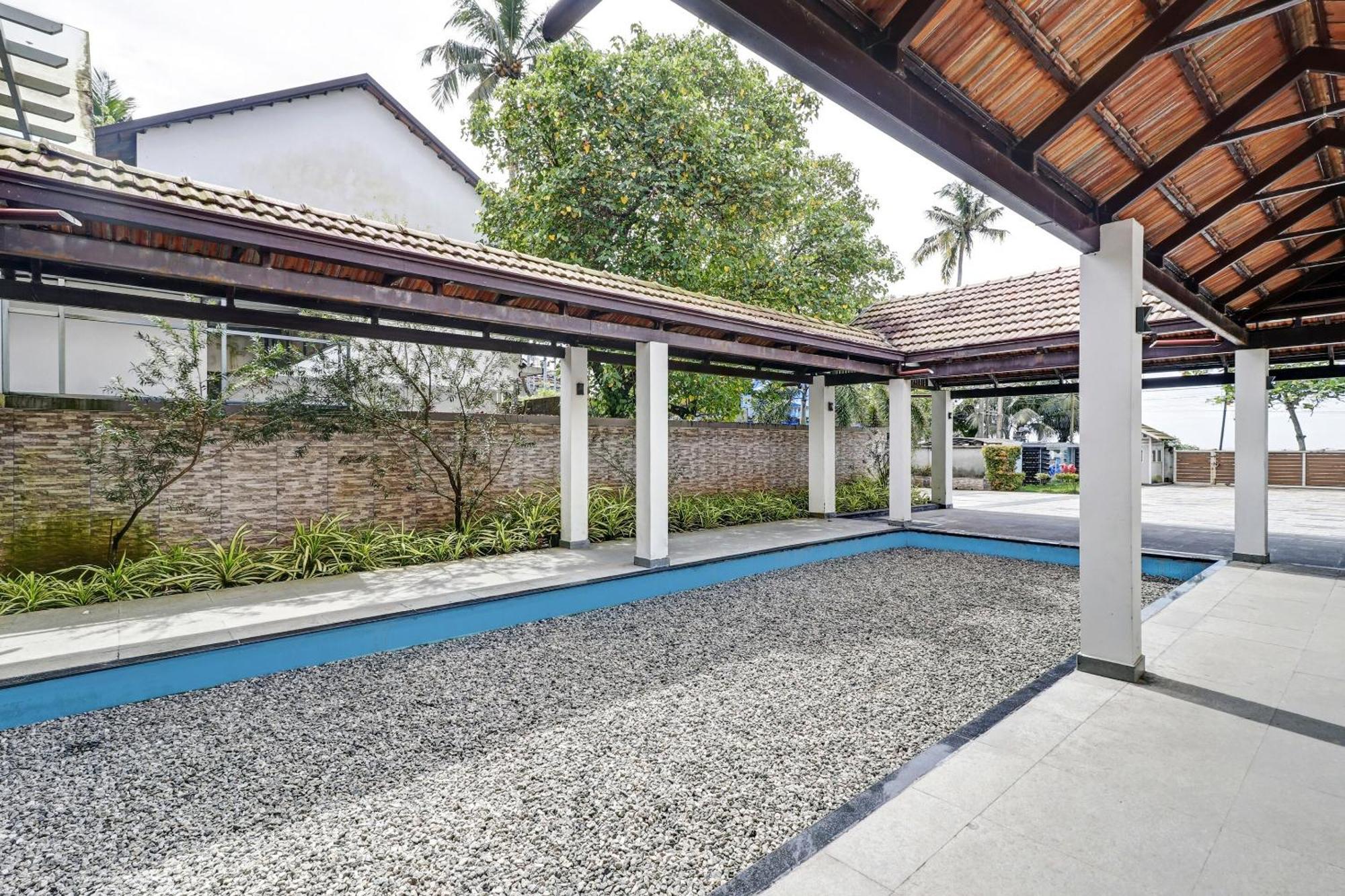 Townhouse Oak Edassery'S Sealine Villa Stay Kochi Екстер'єр фото