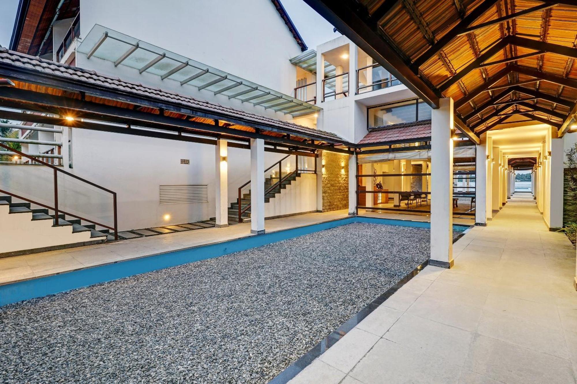 Townhouse Oak Edassery'S Sealine Villa Stay Kochi Екстер'єр фото