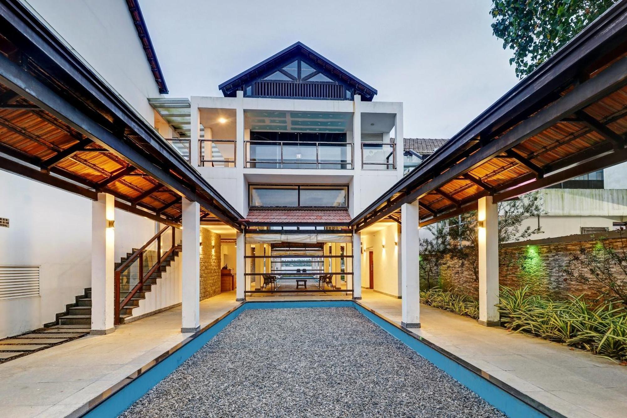 Townhouse Oak Edassery'S Sealine Villa Stay Kochi Екстер'єр фото