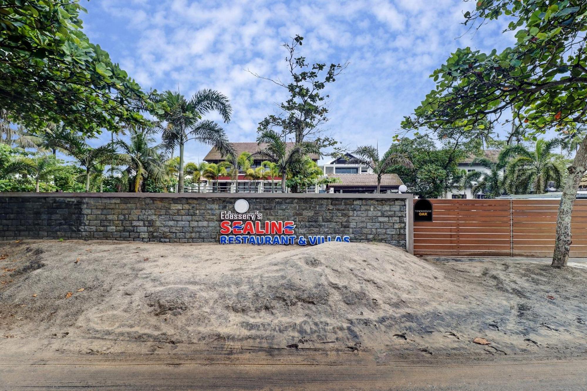 Townhouse Oak Edassery'S Sealine Villa Stay Kochi Екстер'єр фото