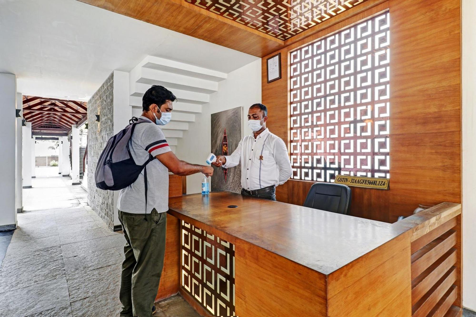 Townhouse Oak Edassery'S Sealine Villa Stay Kochi Екстер'єр фото
